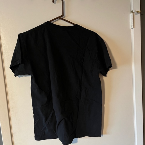 M Unisex Dog Graphic Tee - Picture 2 of 2